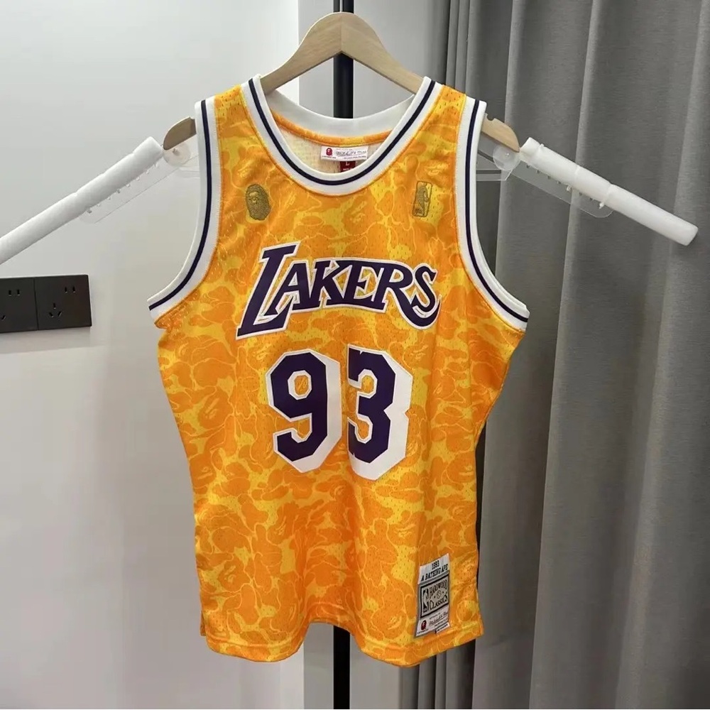 Bape Los Angeles Lakers Gold #93 Mitchell Ness Jersey Size L
